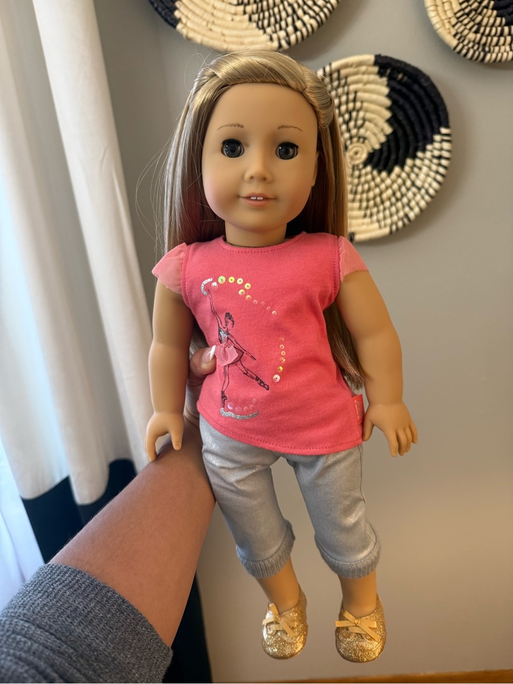 American Girl Doll Isabelle - Picture 3 of 8